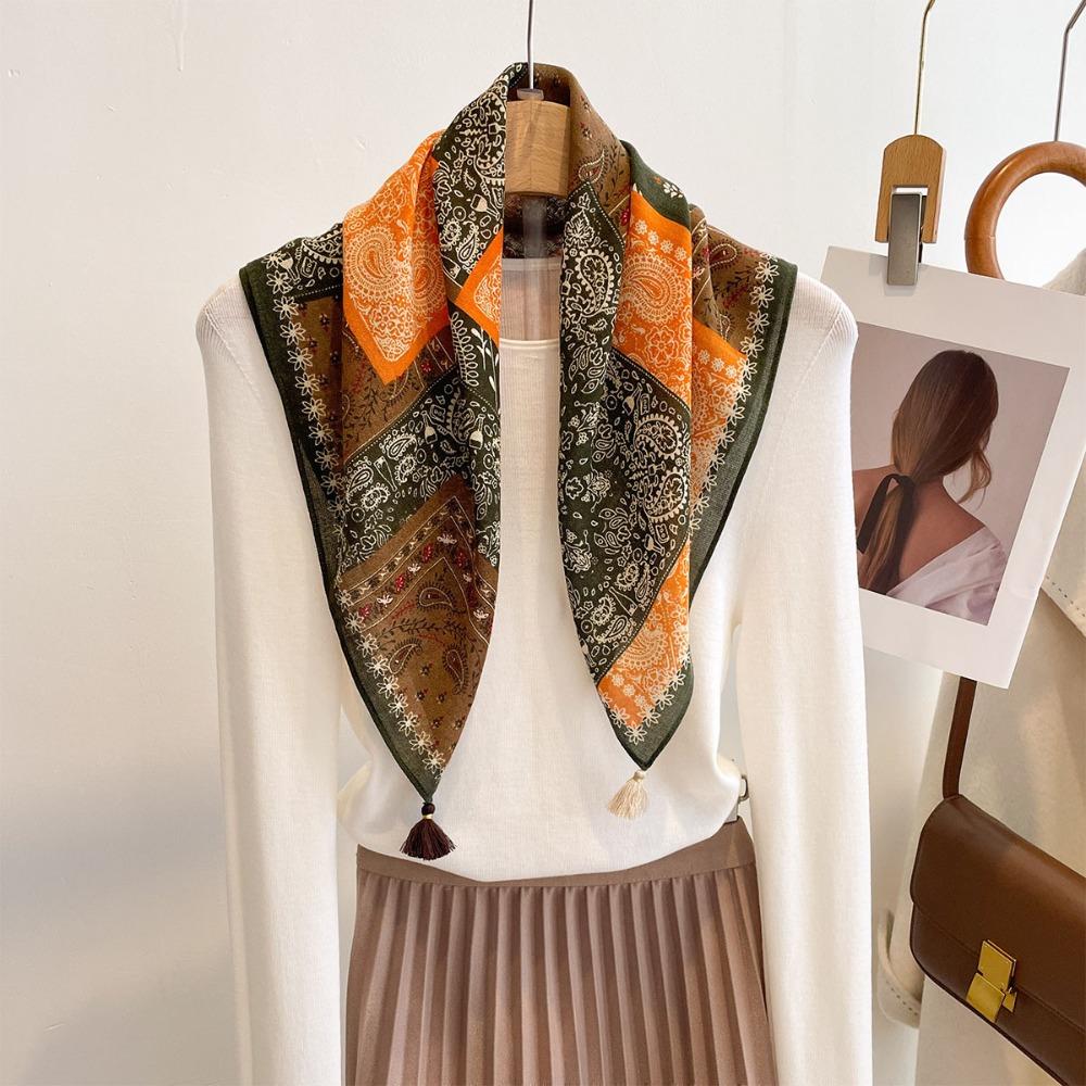 Ascot Neck Scarf - 태슬 스카프 여성용 스퀘어 코튼 느낌